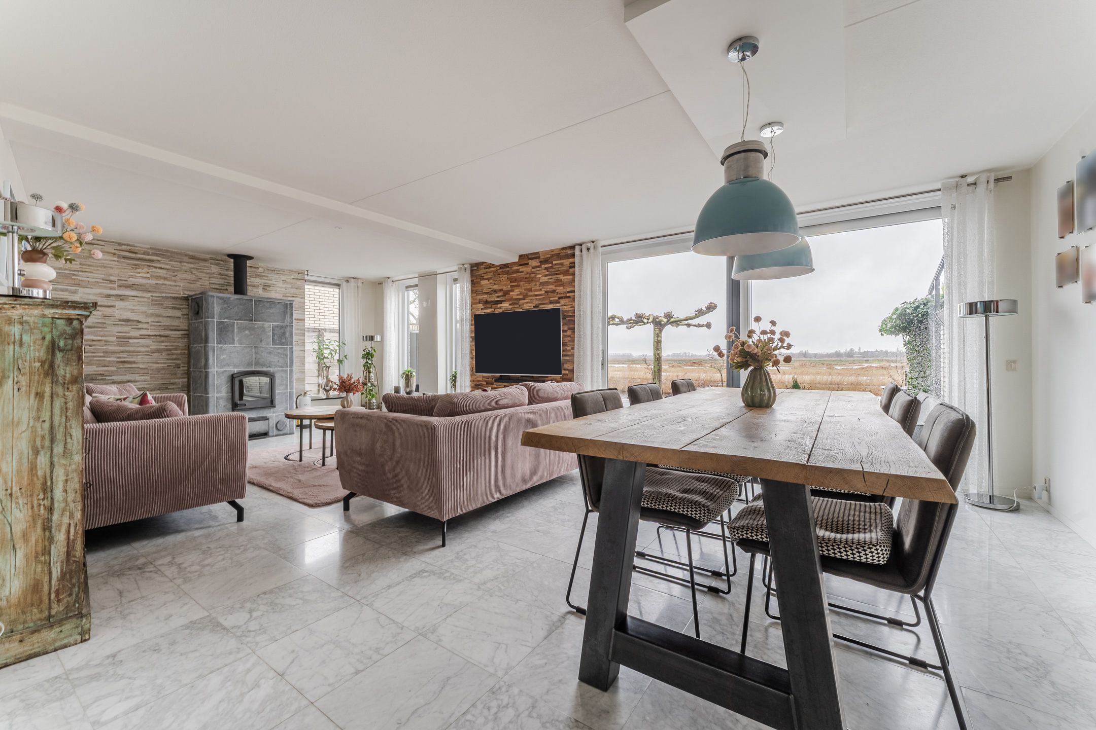 Photo 15 of Duke Ellingtonstraat 11