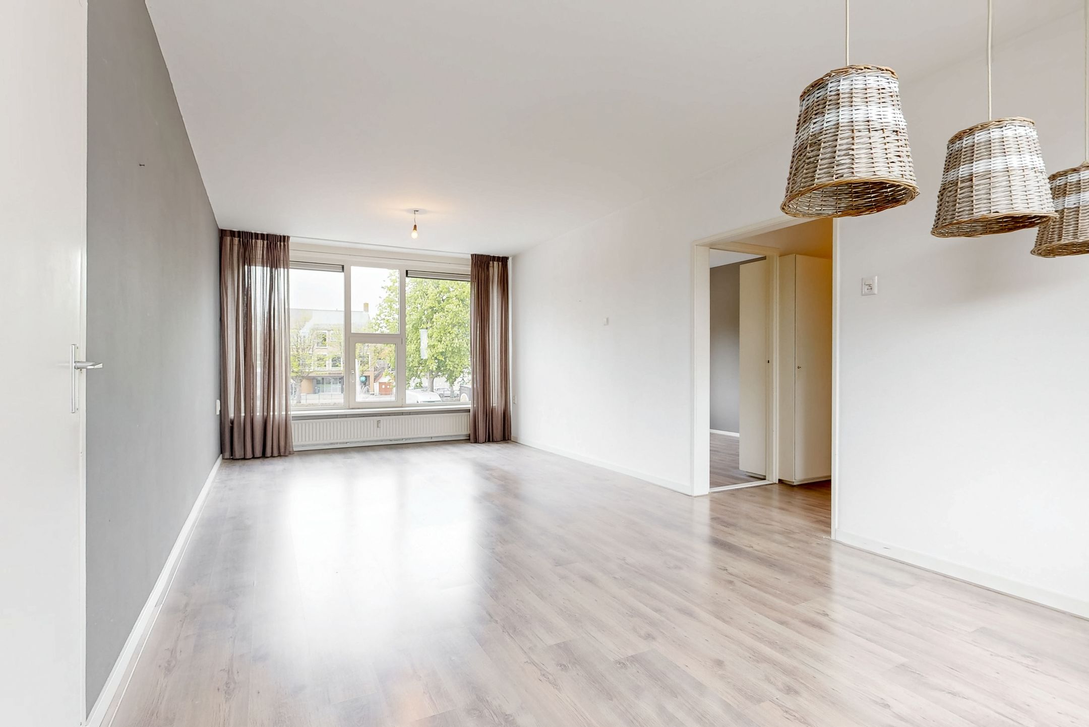 Foto 3 van Raadhuisplein 8