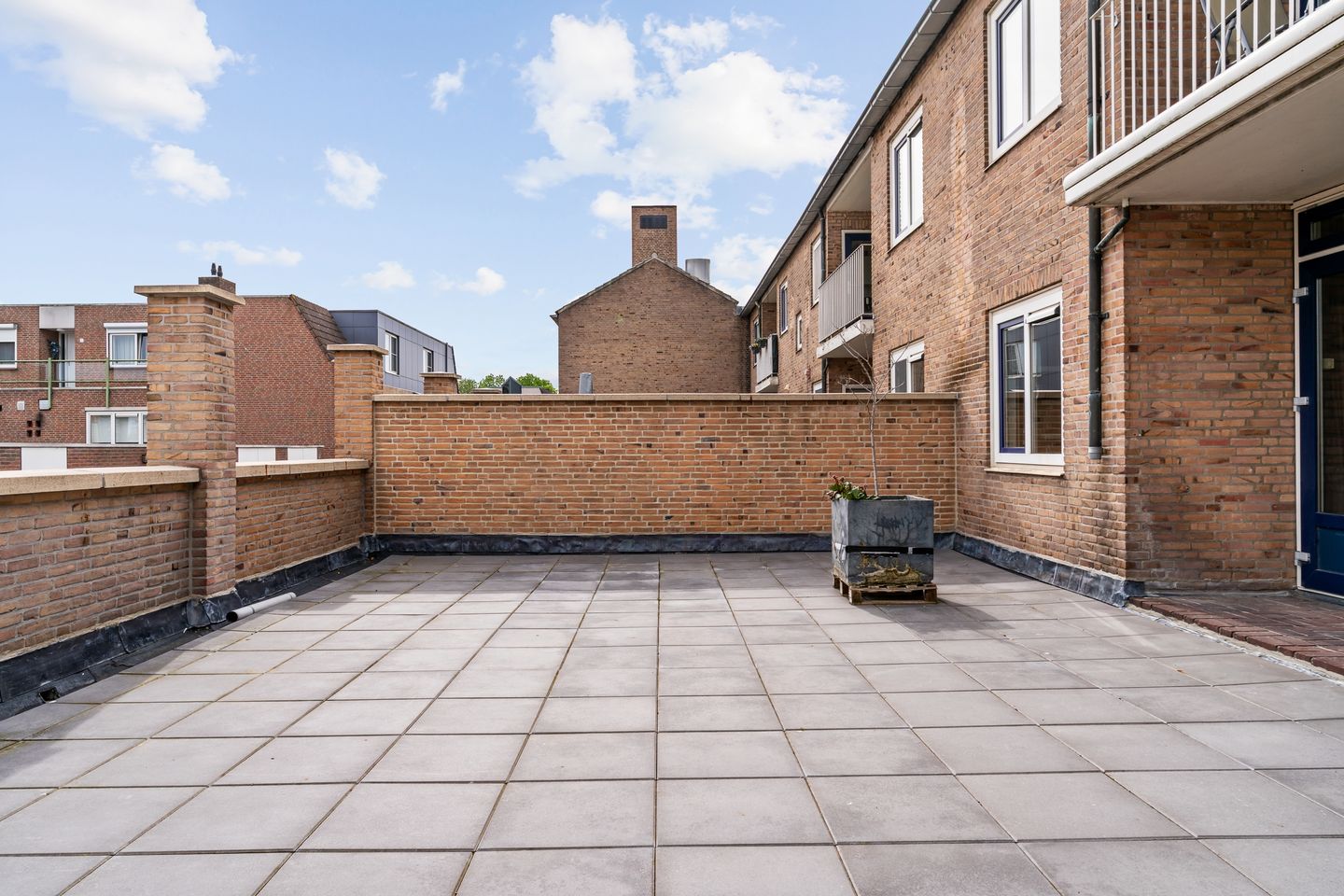 Foto 20 van Raadhuisplein 8