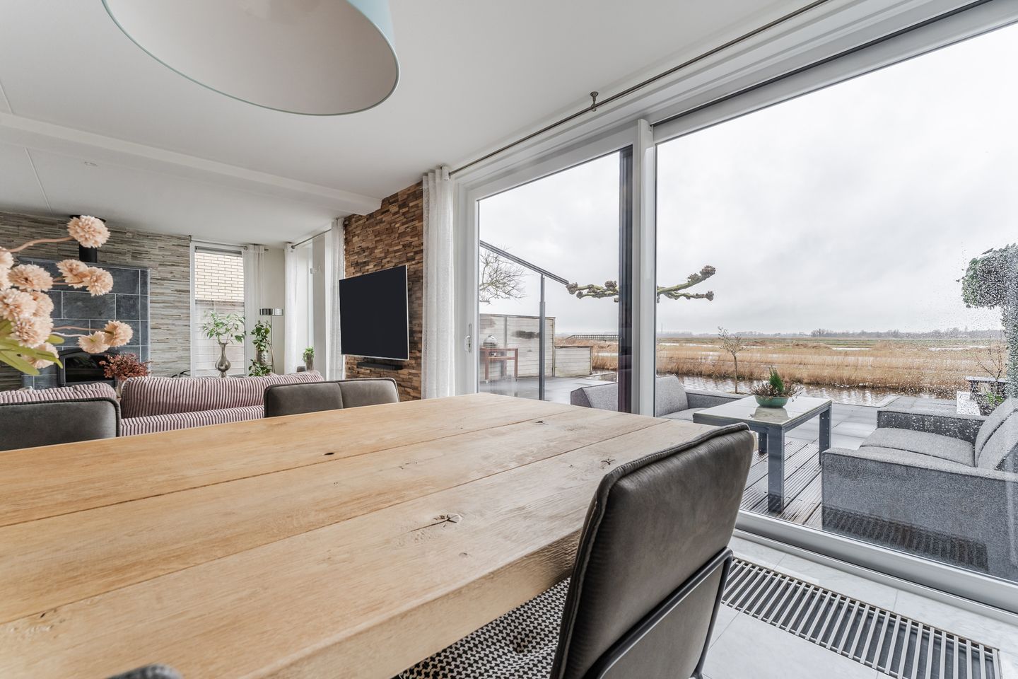 Photo 14 of Duke Ellingtonstraat 11