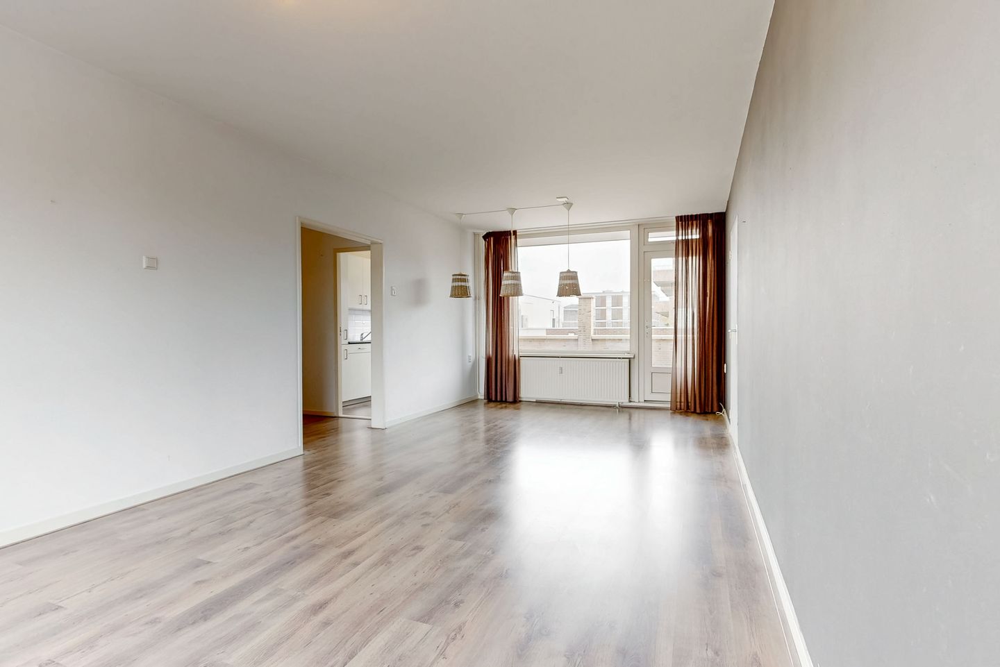 Foto 5 van Raadhuisplein 8