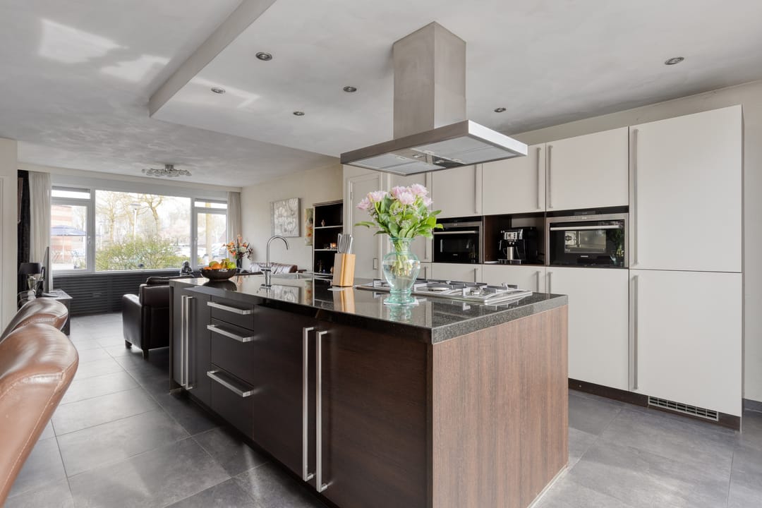 Photo 16 of Bruinvisstraat 10