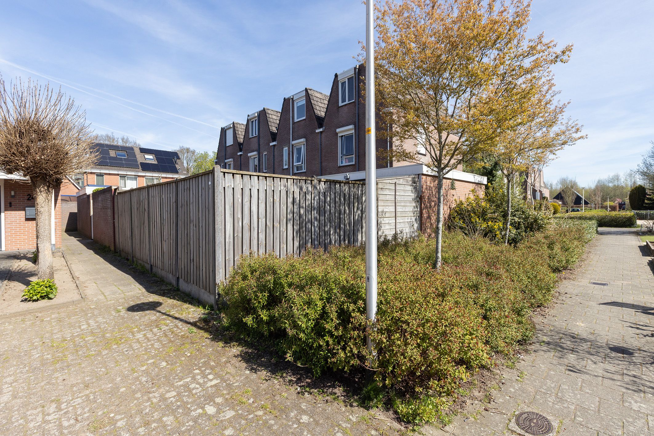 Spacious terraced house with five bedrooms in child-friendly neighborhood of Groenlo — 42