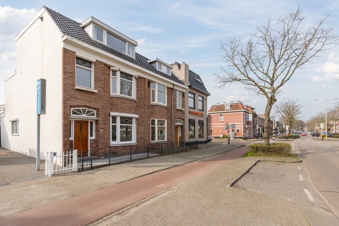 Wouwsestraatweg 56