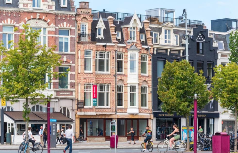 Foto 1 van Van Baerlestraat 92-F