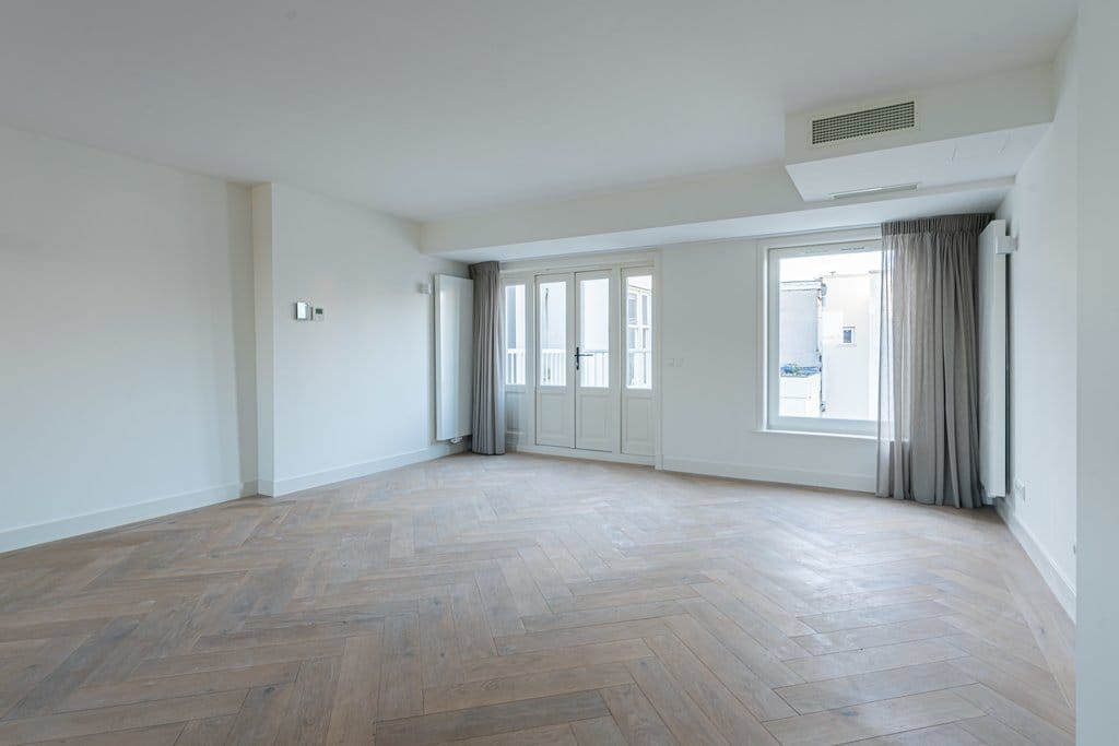 Foto 5 van Van Baerlestraat 92-F