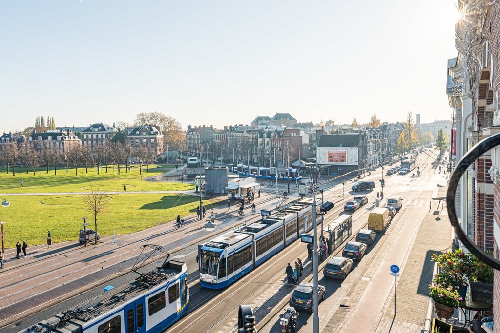 Foto 6 van Van Baerlestraat 92-F