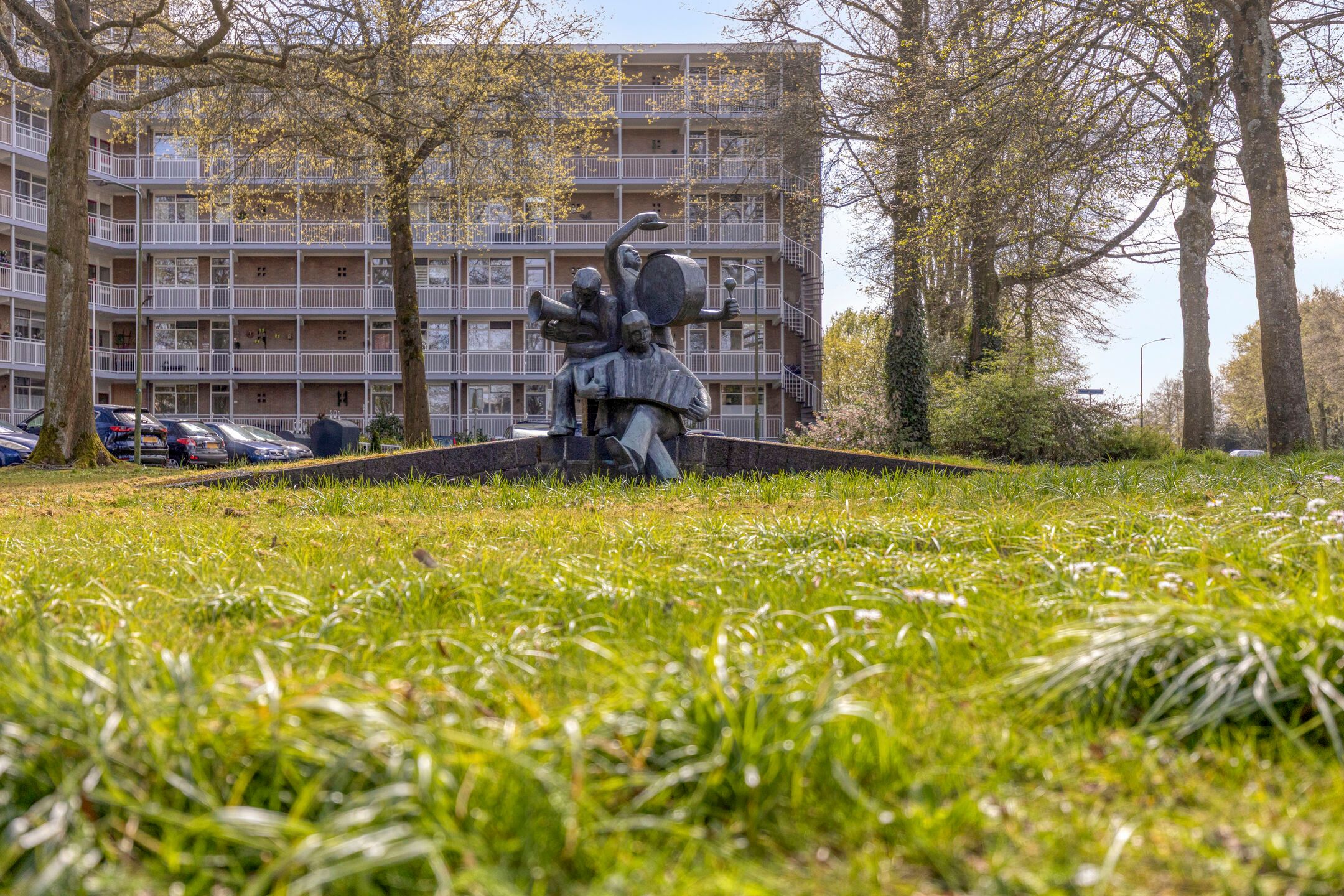 Bright 3-room apartment with spacious kitchen and south-facing balcony in Soest De Eng — 24