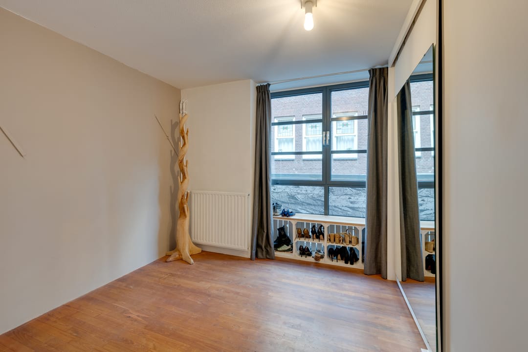 Unique City Home in the Jordaan with Four Living Levels on Freehold Land — 38