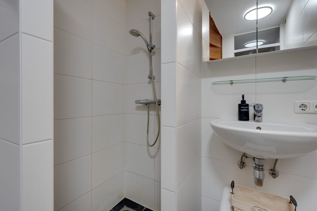 Unique City Home in the Jordaan with Four Living Levels on Freehold Land — 43