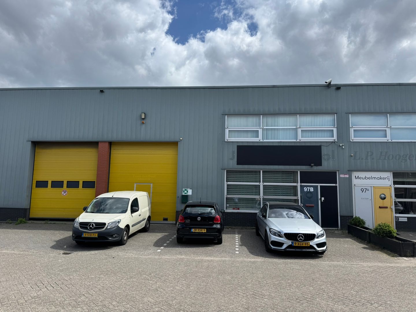 View photo 1 of Industrieweg 97-B