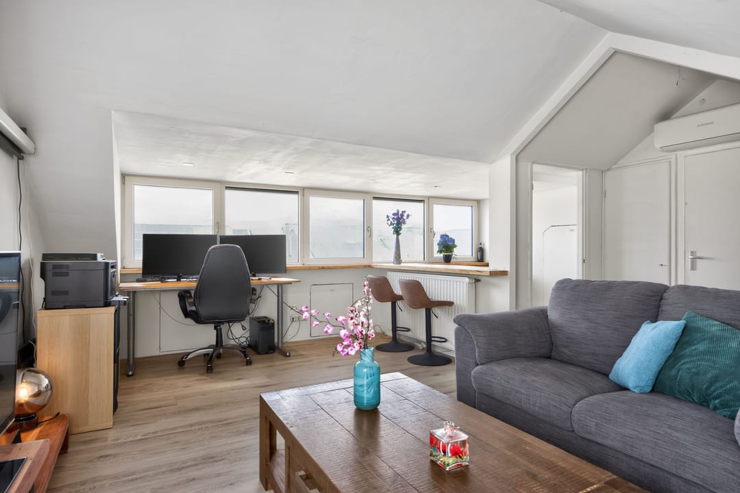 Foto 22 van Johanna van Burenstraat 14