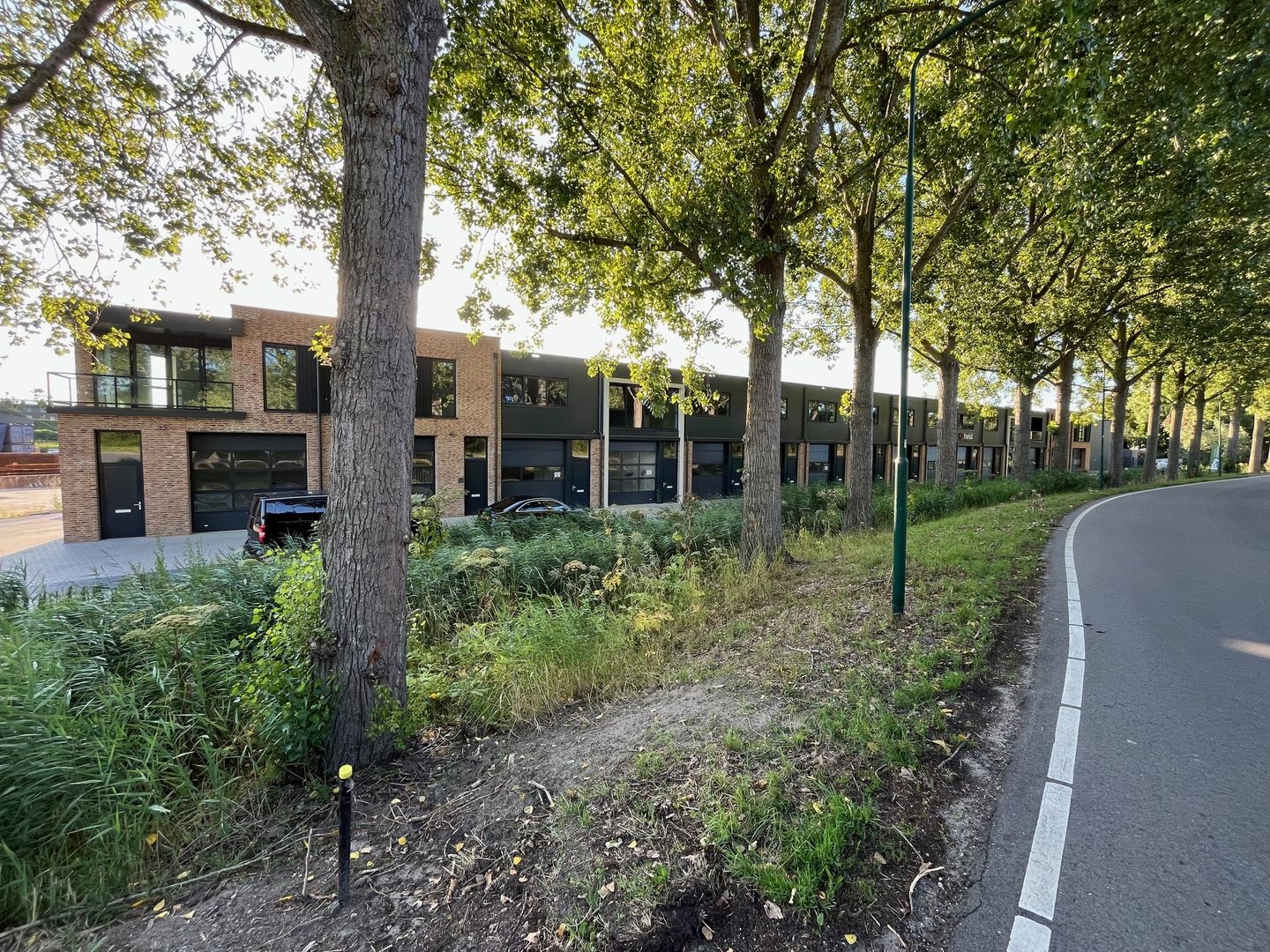 View photo 3 of Broekdijk West 19-h