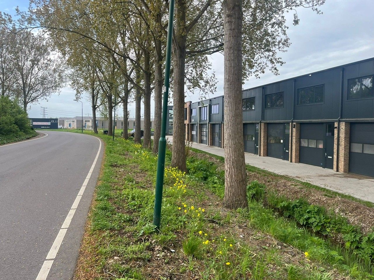 View photo 4 of Broekdijk West 19-h