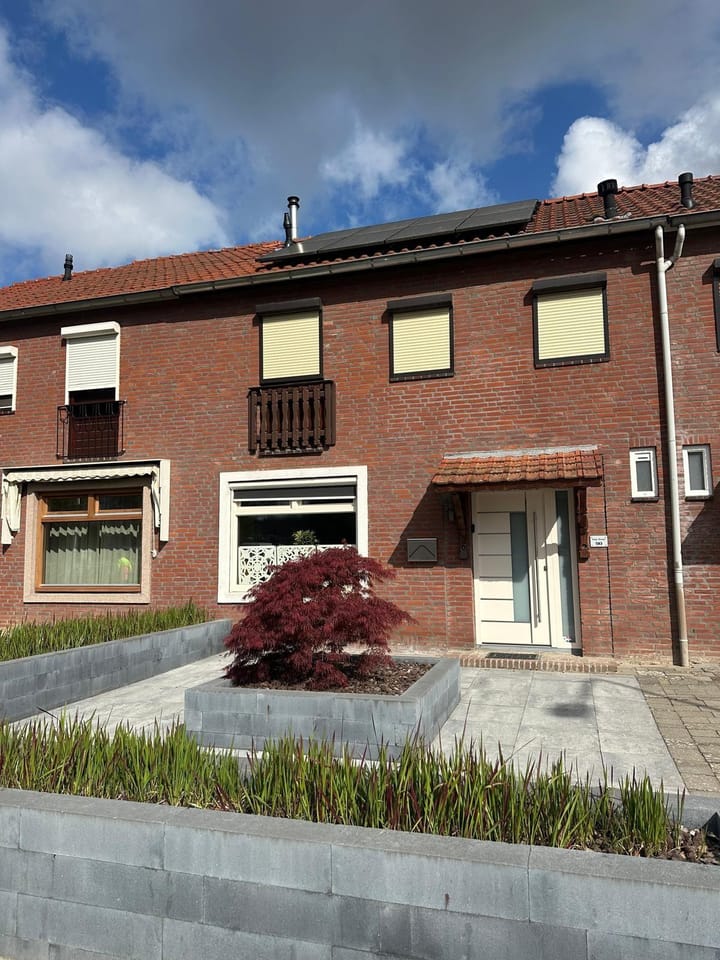 Photo 2 of Broeksittarderweg 90