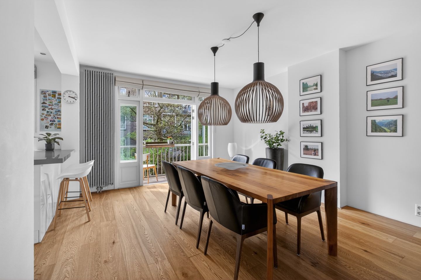 Photo 10 of Watteaustraat 20-2