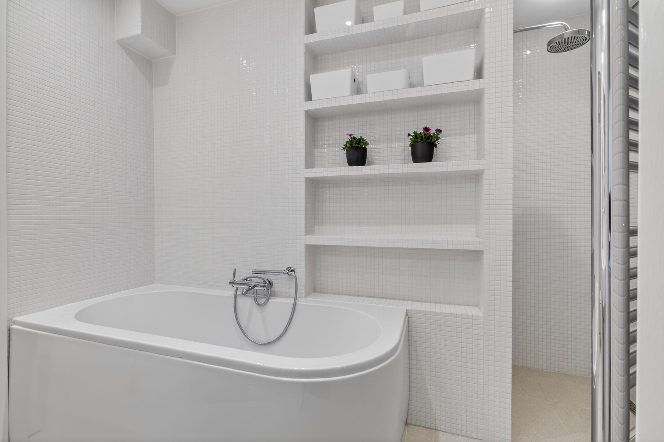 Photo 24 of Watteaustraat 20-2