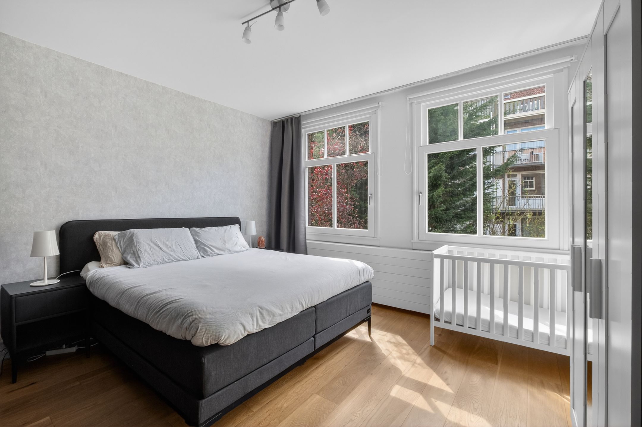 Photo 33 of Watteaustraat 20-2