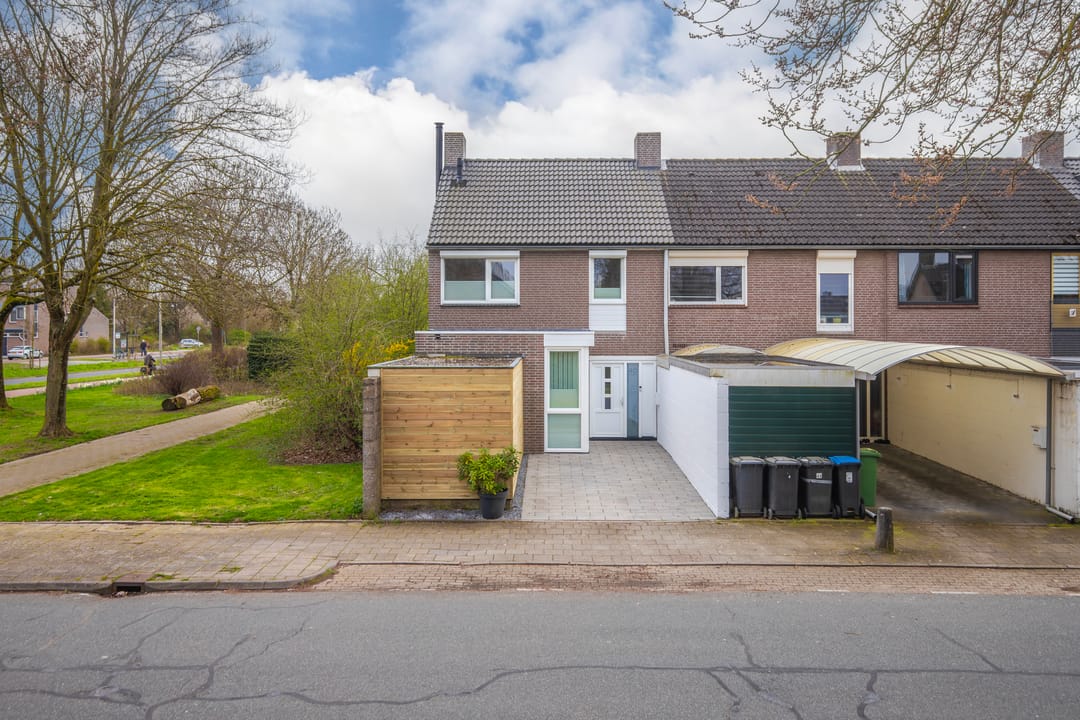 Foto 1 van Onstweddestraat 40