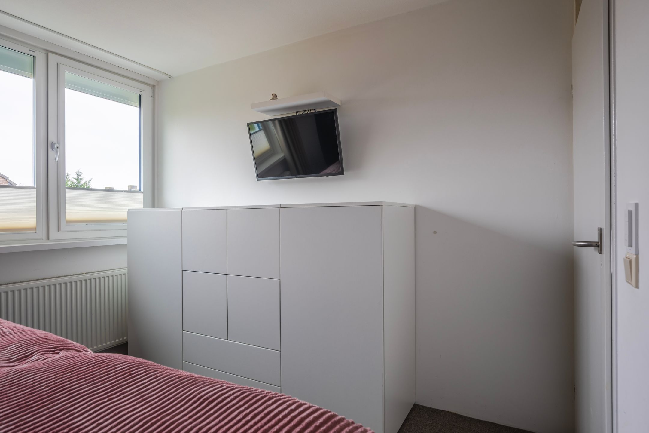 Foto 24 van Onstweddestraat 40