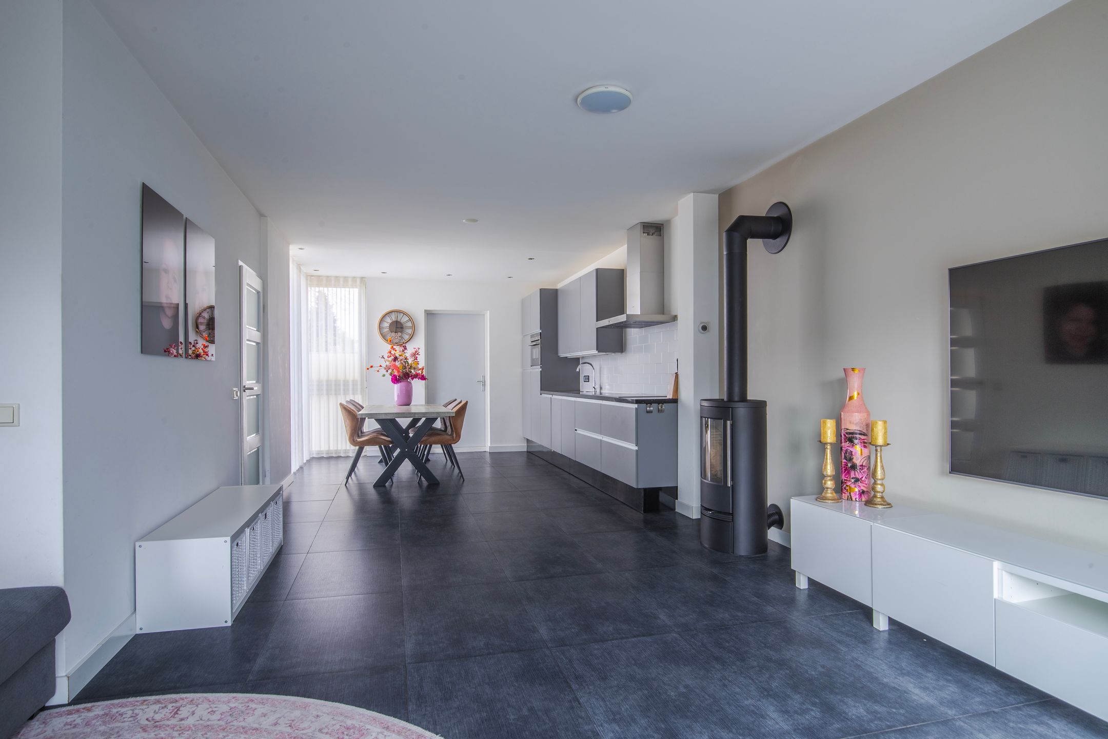 Foto 12 van Onstweddestraat 40