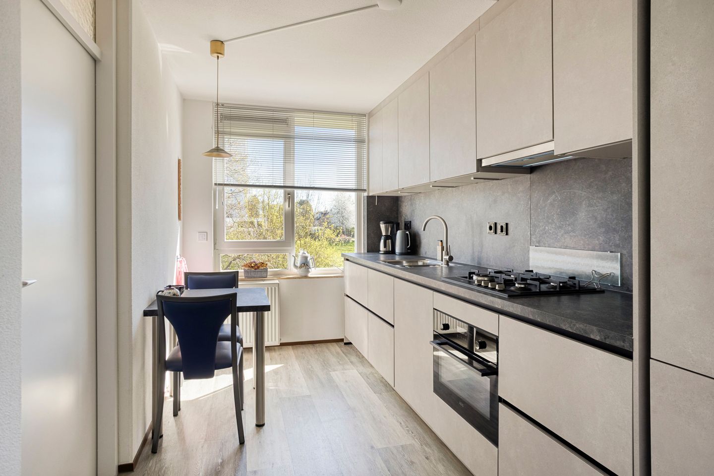 Foto 10 van Abdis Adamastraat 52