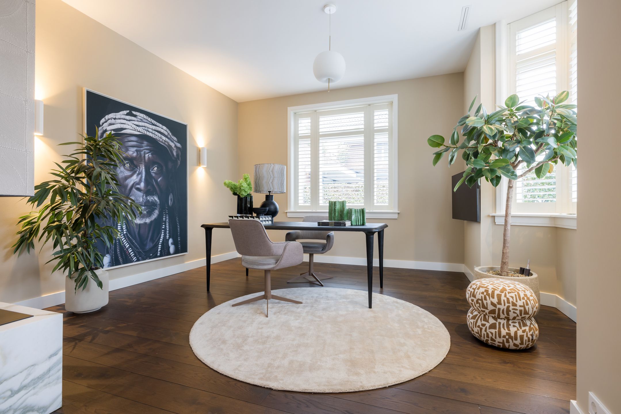 Fully Renovated Exclusive City Villa with Heated Pool in Eindhoven — 12