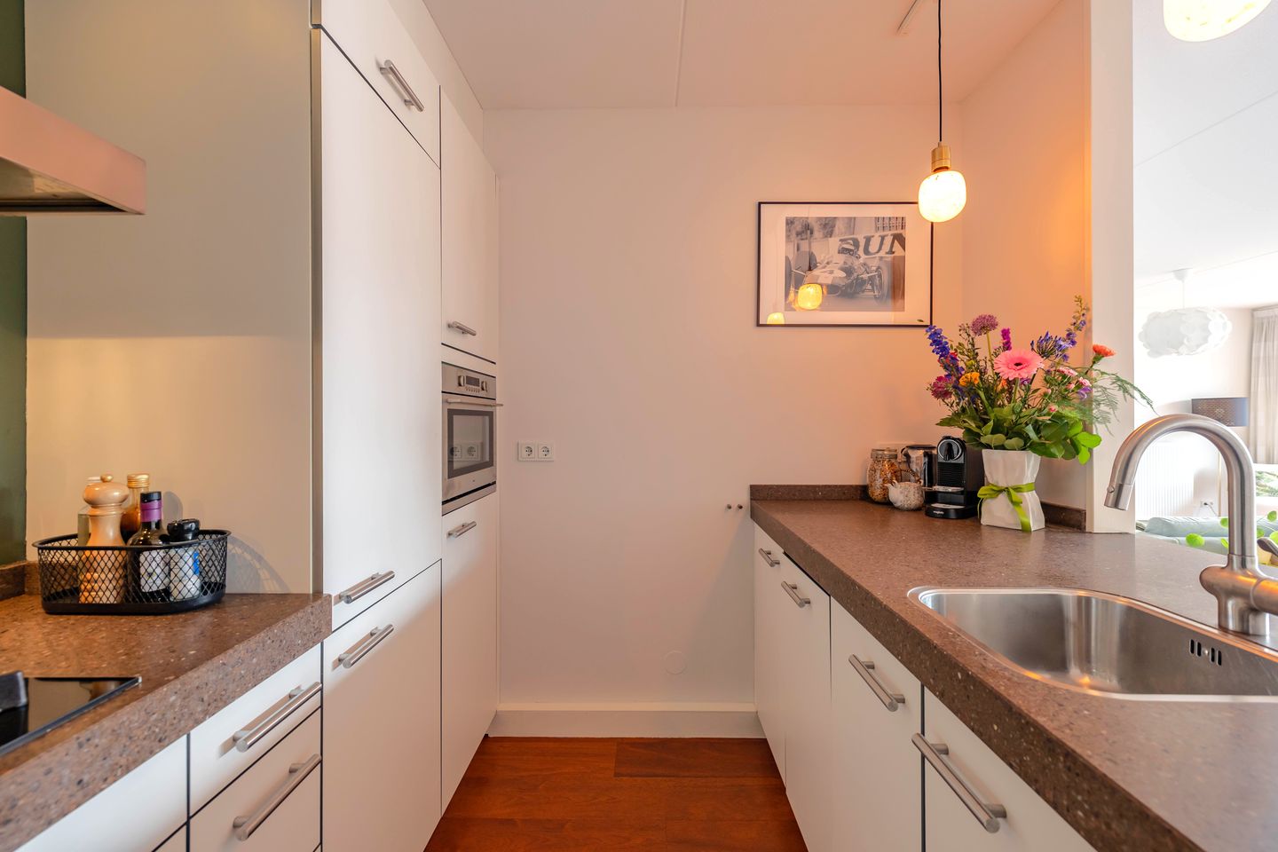 Foto 14 van Overwinningsplein 5-3