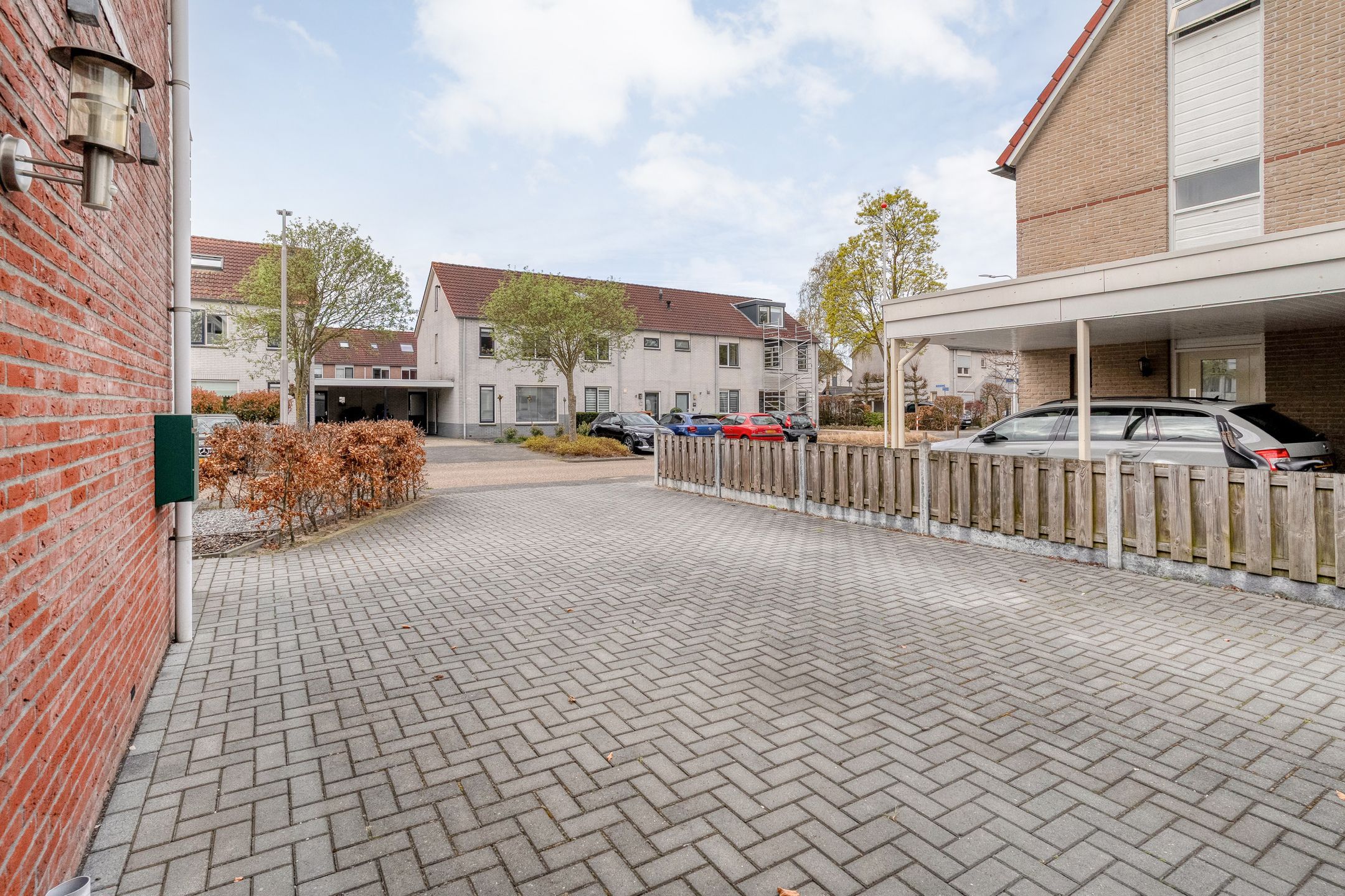 Foto 6 van Boterbloem 117