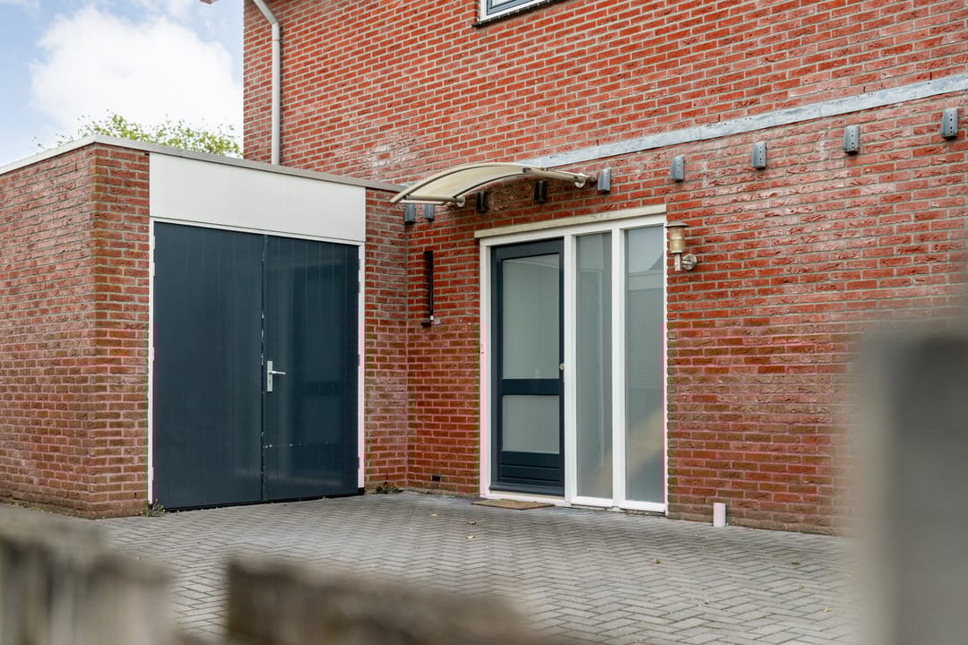 Foto 8 van Boterbloem 117