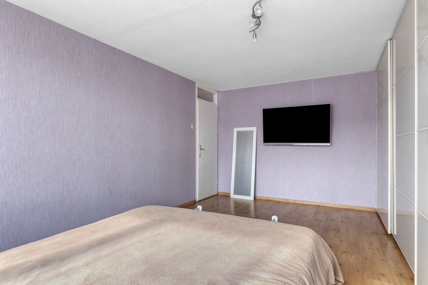 Foto 10 van Heilige Stoel 5333