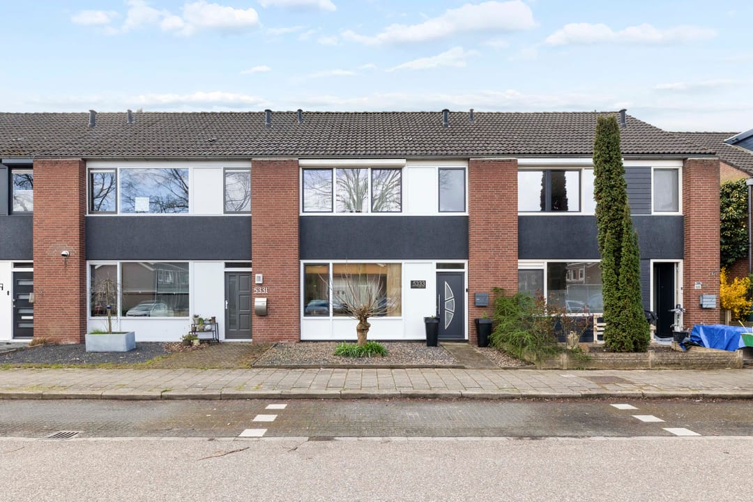 Foto 1 van Heilige Stoel 5333