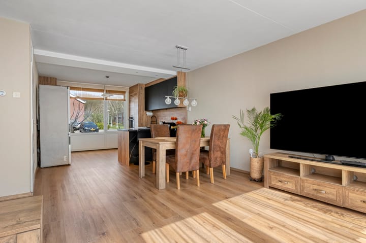 Foto 4 van Heilige Stoel 5333