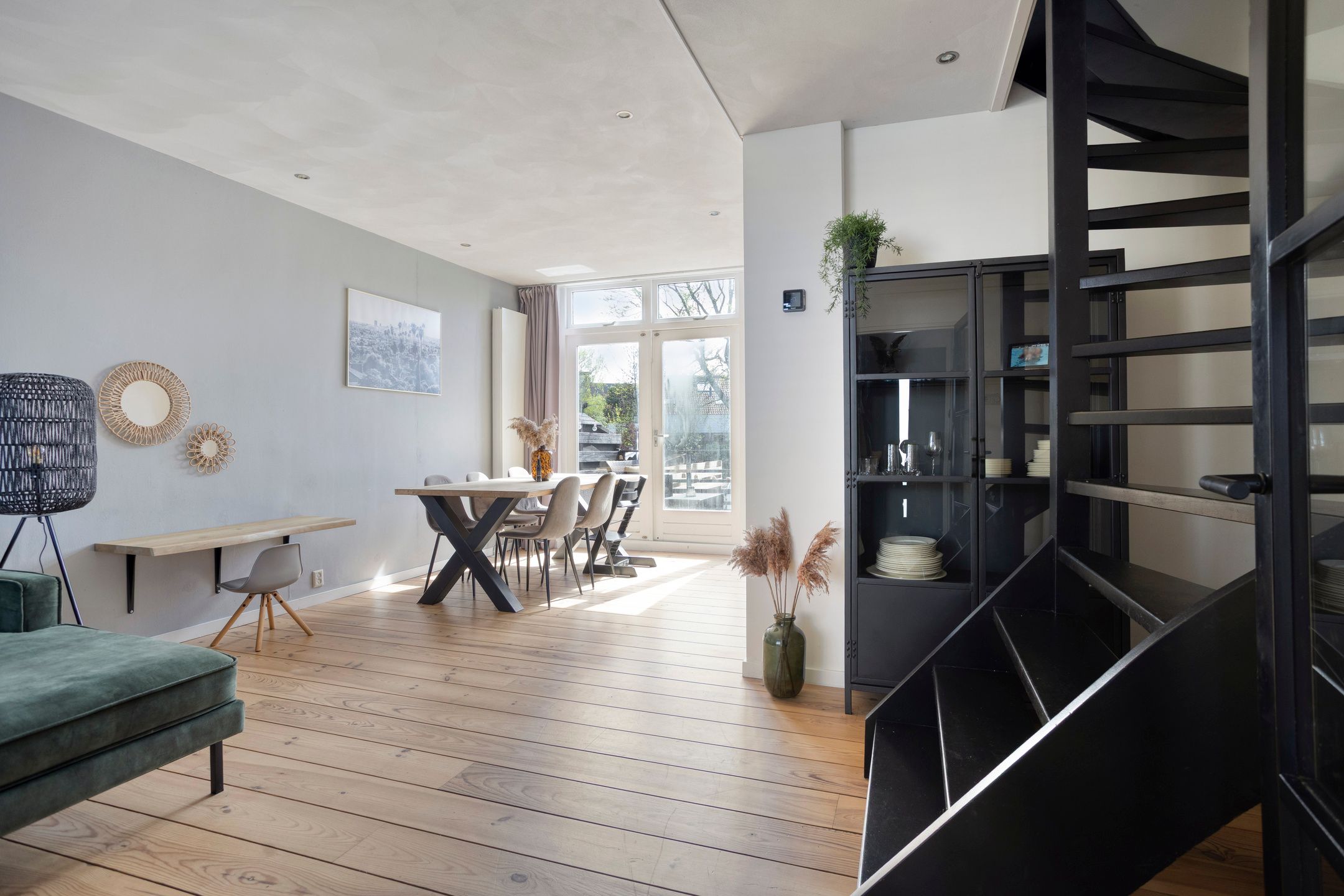 Photo 3 of Kalf 182-D