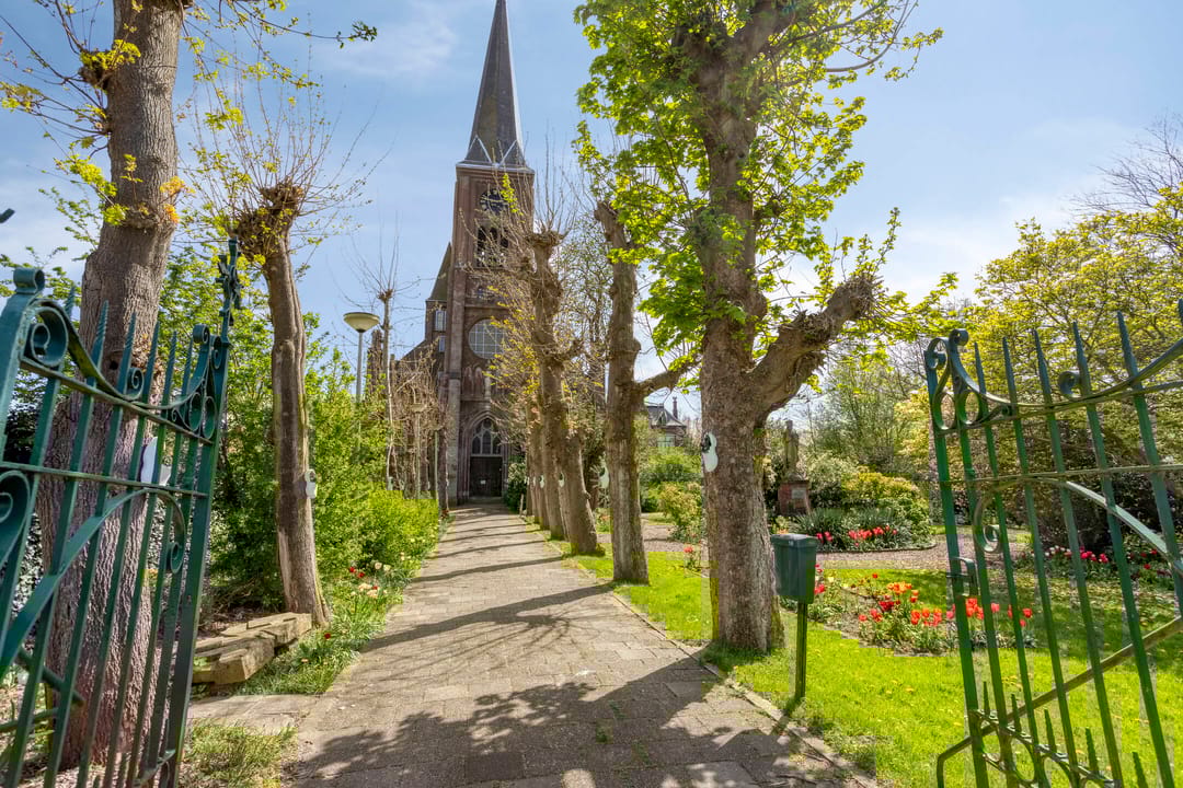 Photo 31 of Kalf 182-D