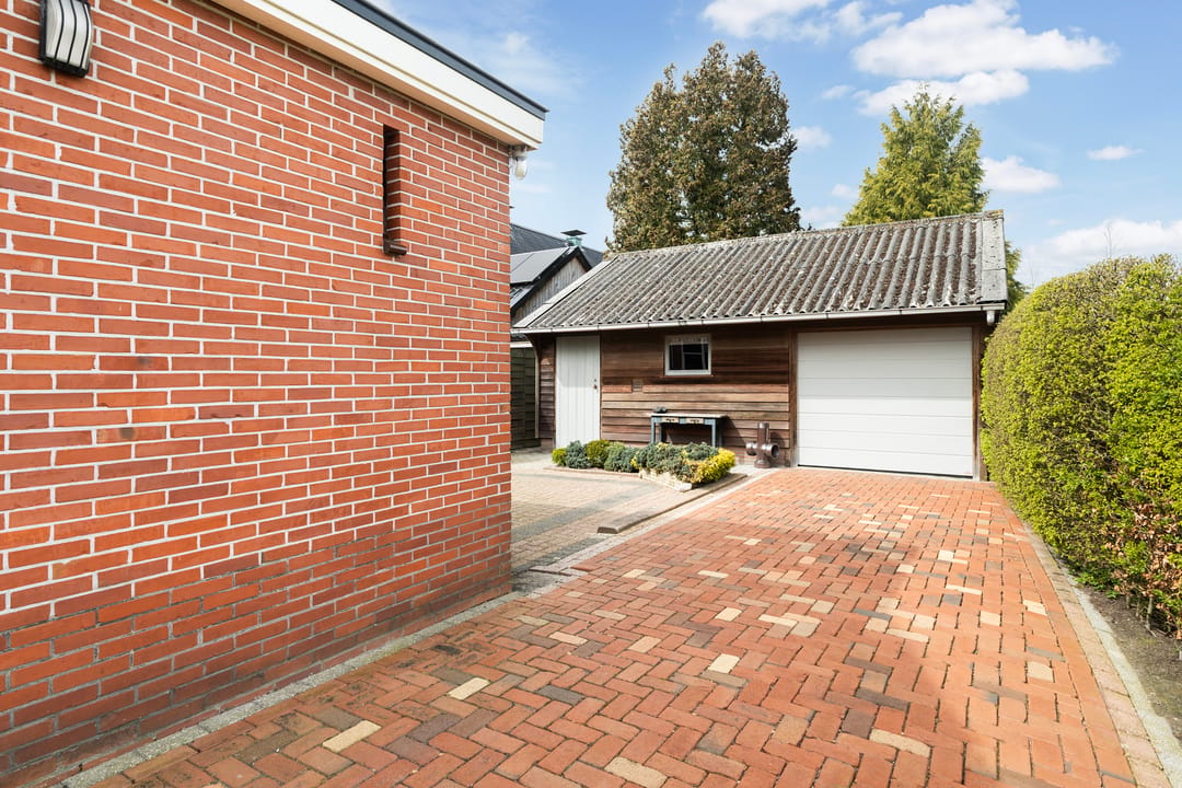 Characteristic semi-detached home with free view at the edge of Buitenpost — 46