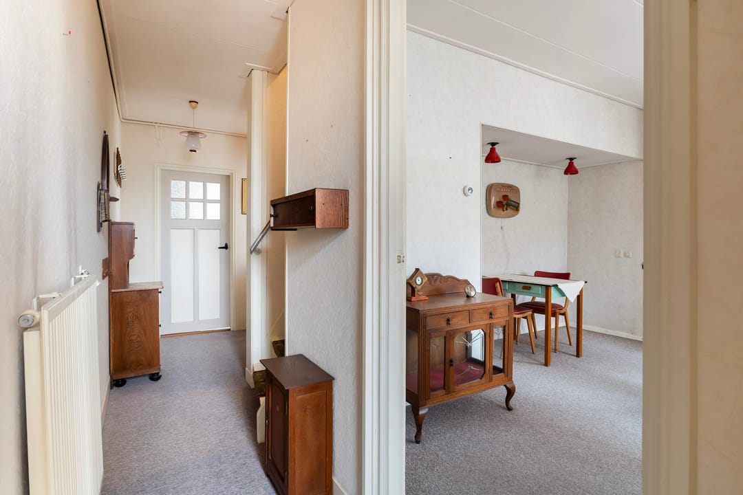 Characteristic semi-detached home with free view at the edge of Buitenpost — 8