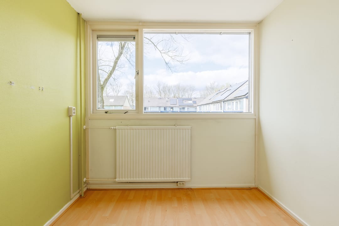 Spacious Family Home with Five Bedrooms in Child-Friendly Apeldoorn Neighborhood — 16