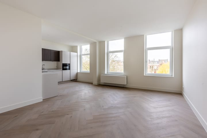 Photo 2 of Heemraadssingel 186-D