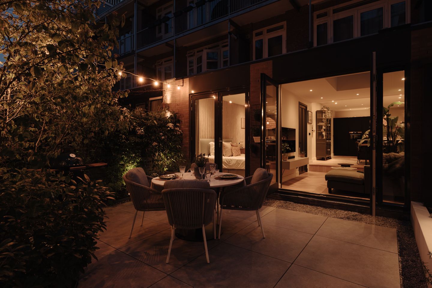 Photo 49 of Woestduinstraat 139-H