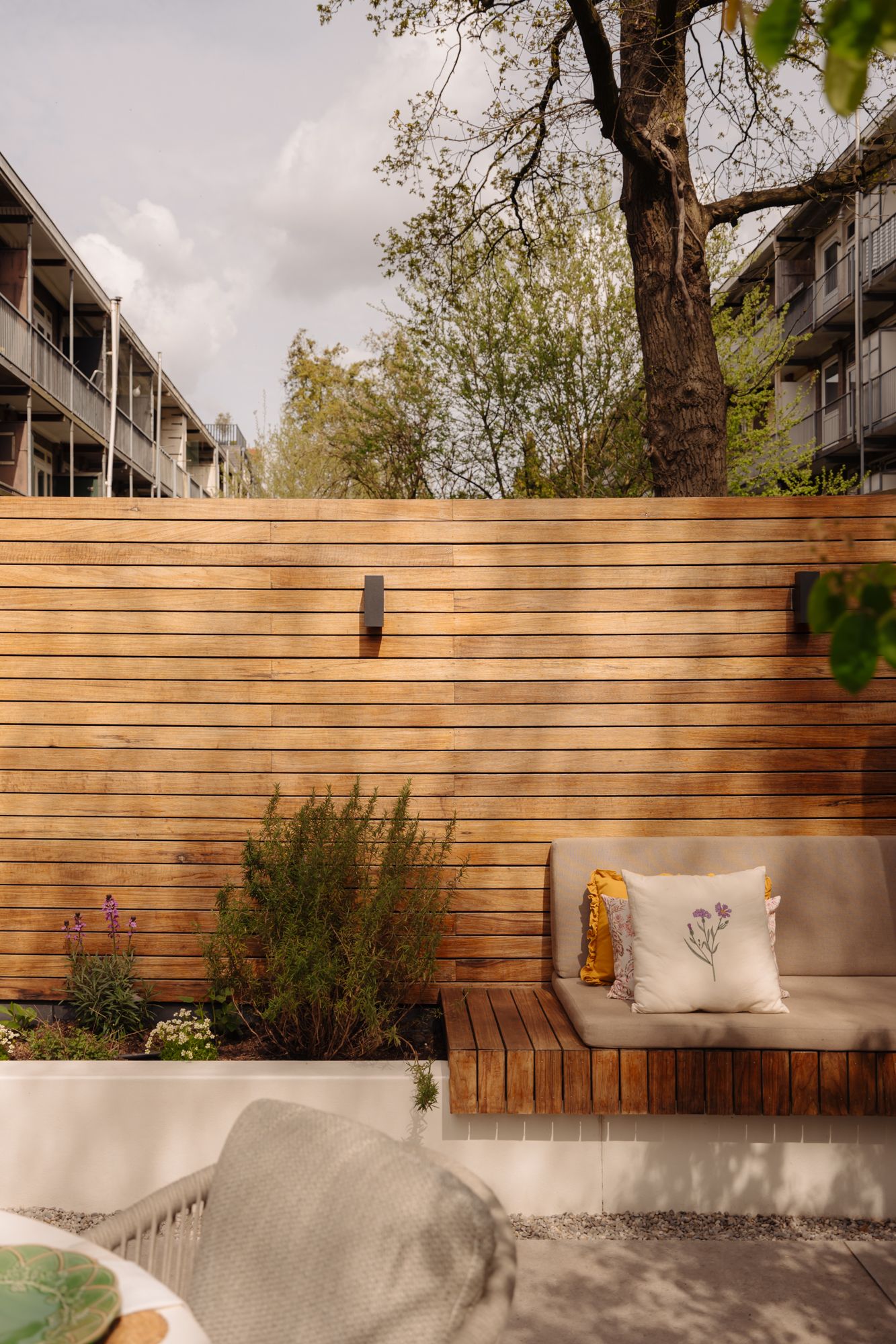 Photo 19 of Woestduinstraat 139-H