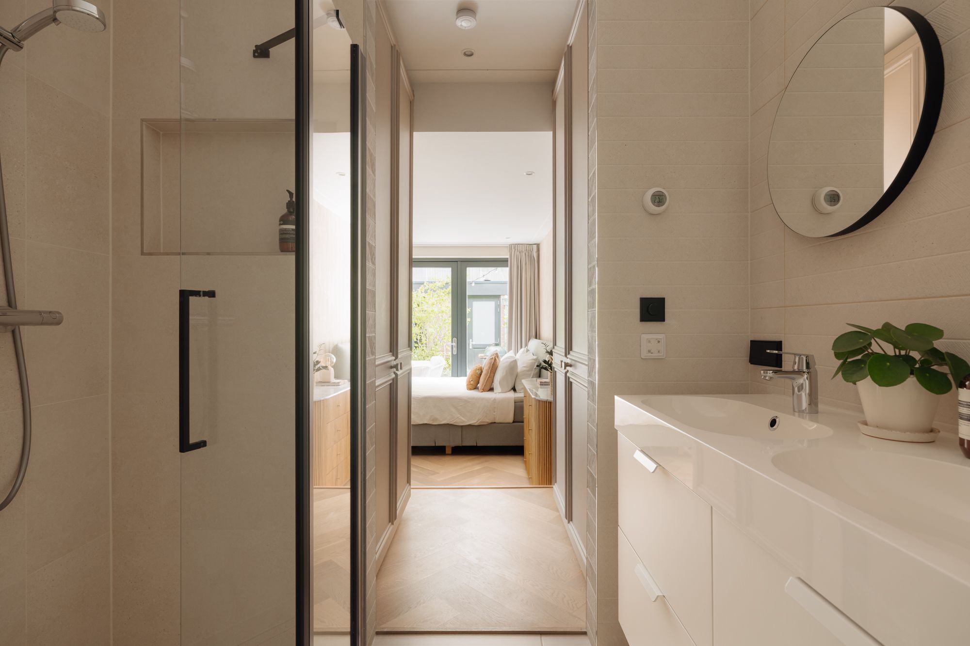 Photo 27 of Woestduinstraat 139-H