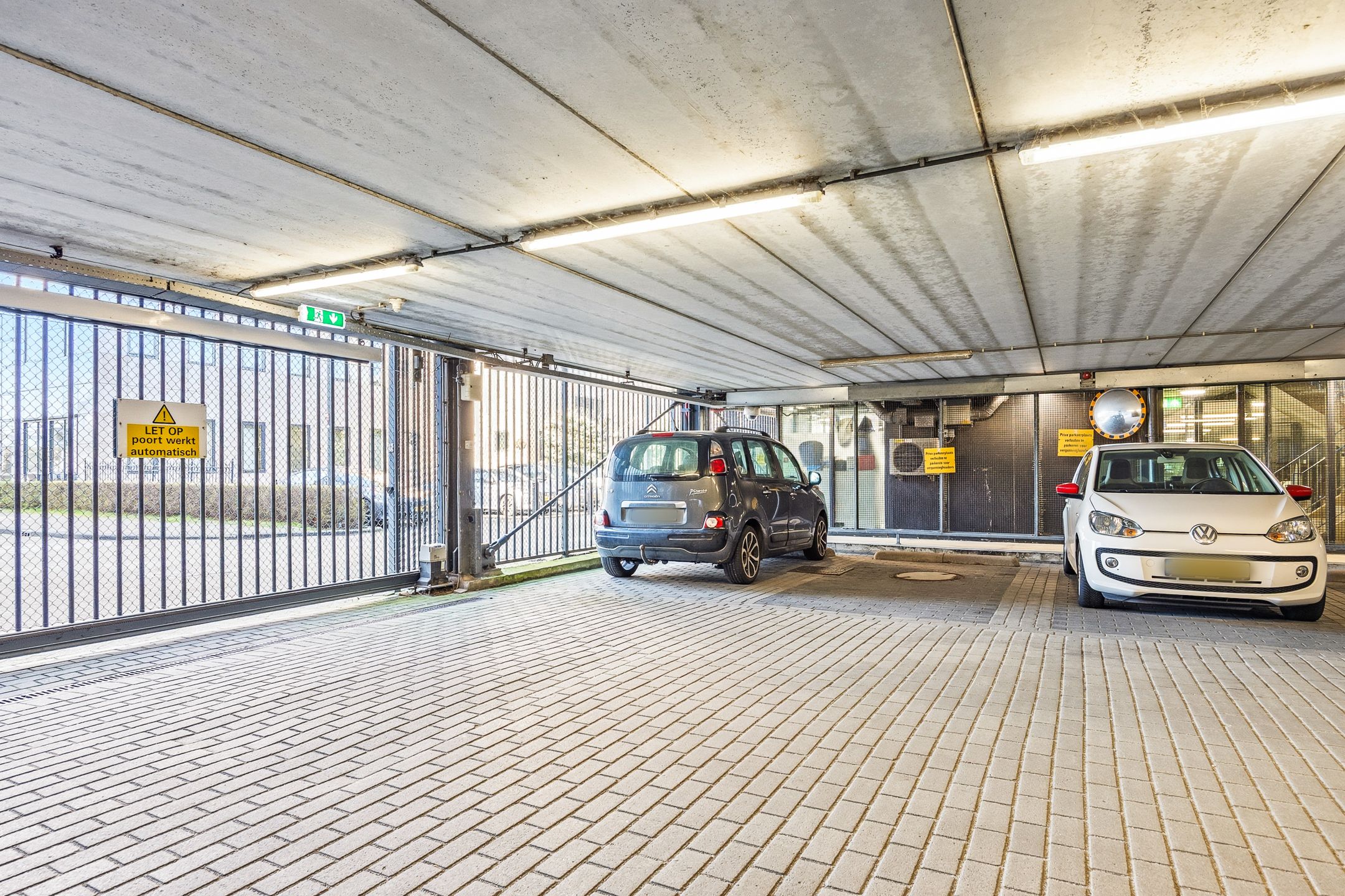 Photo 33 of Zilverparkkade 30