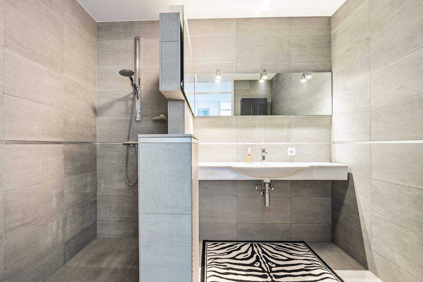 Photo 4 of Zilverparkkade 30