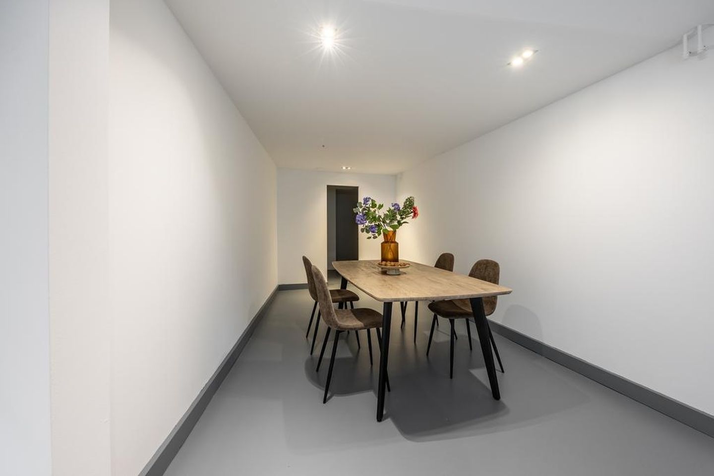 View photo 4 of Kleine Houtstraat 56