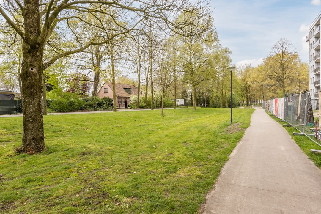 Foto 47 van Kazernestraat 6