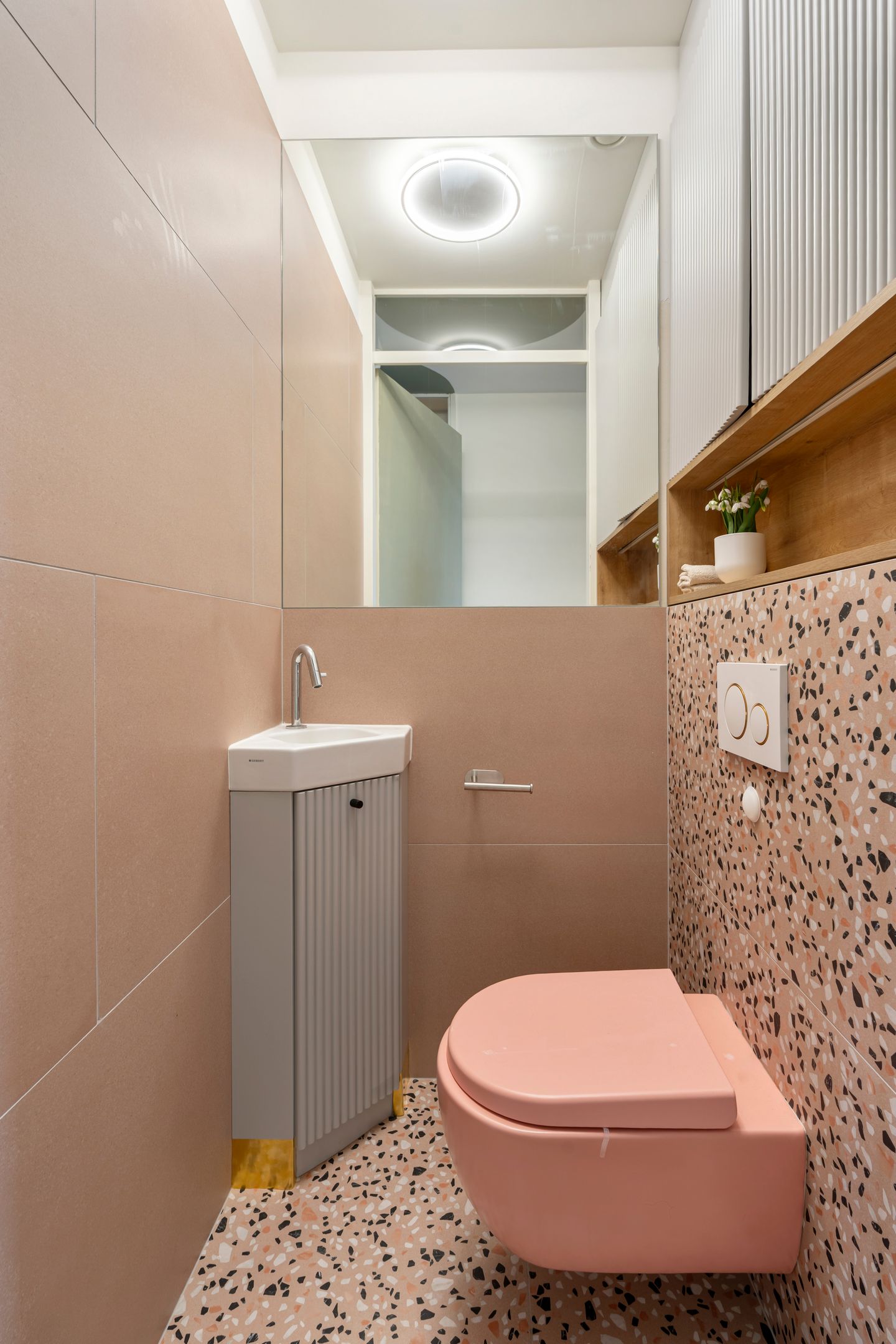 Photo 29 of Jan Evertsenstraat 551