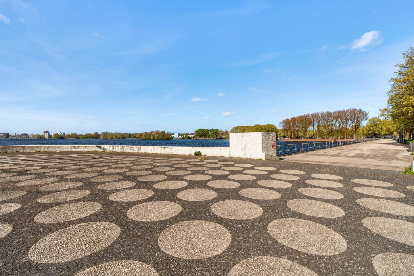 Photo 35 of Jan Evertsenstraat 551