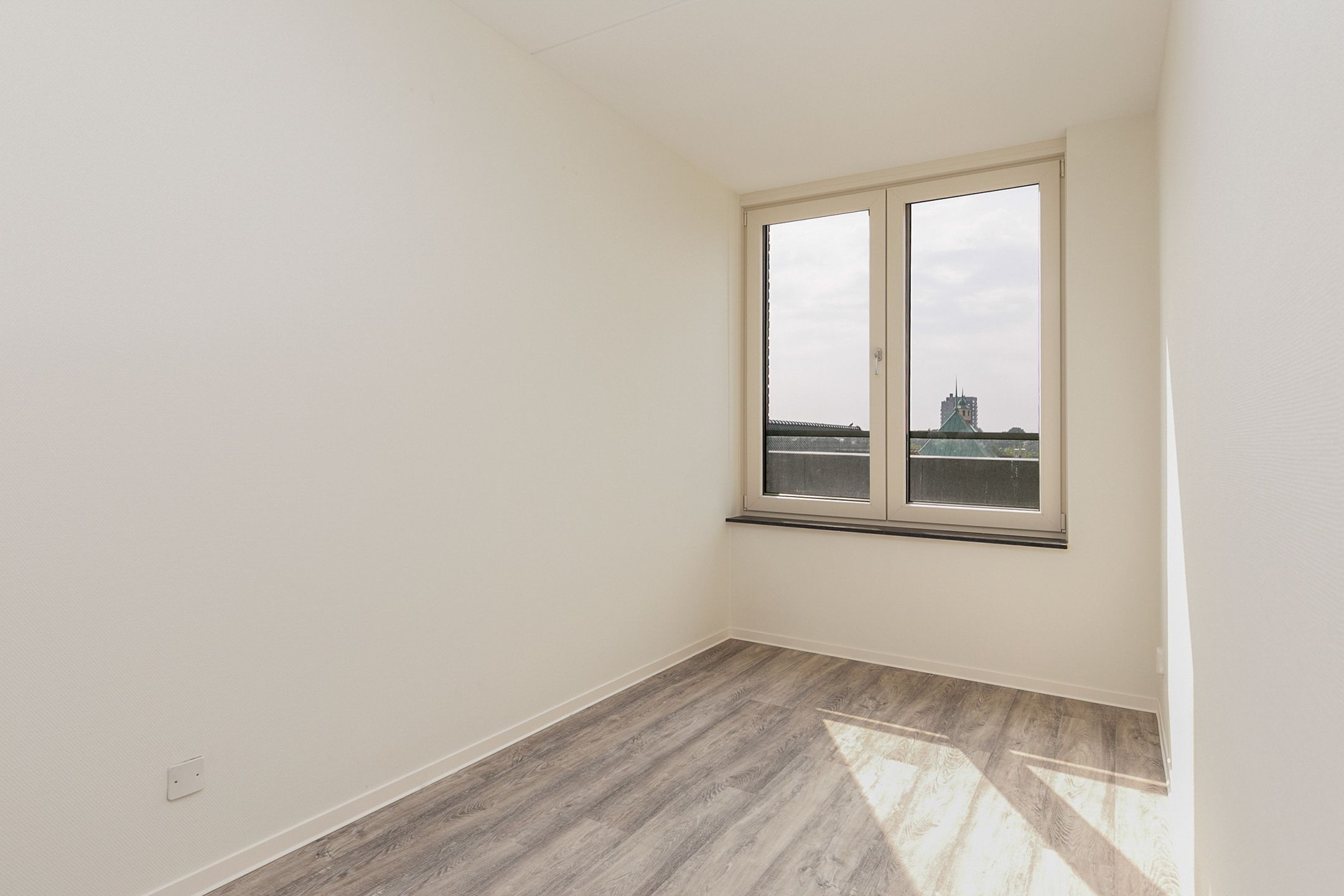 Photo 9 of Maashaven 972