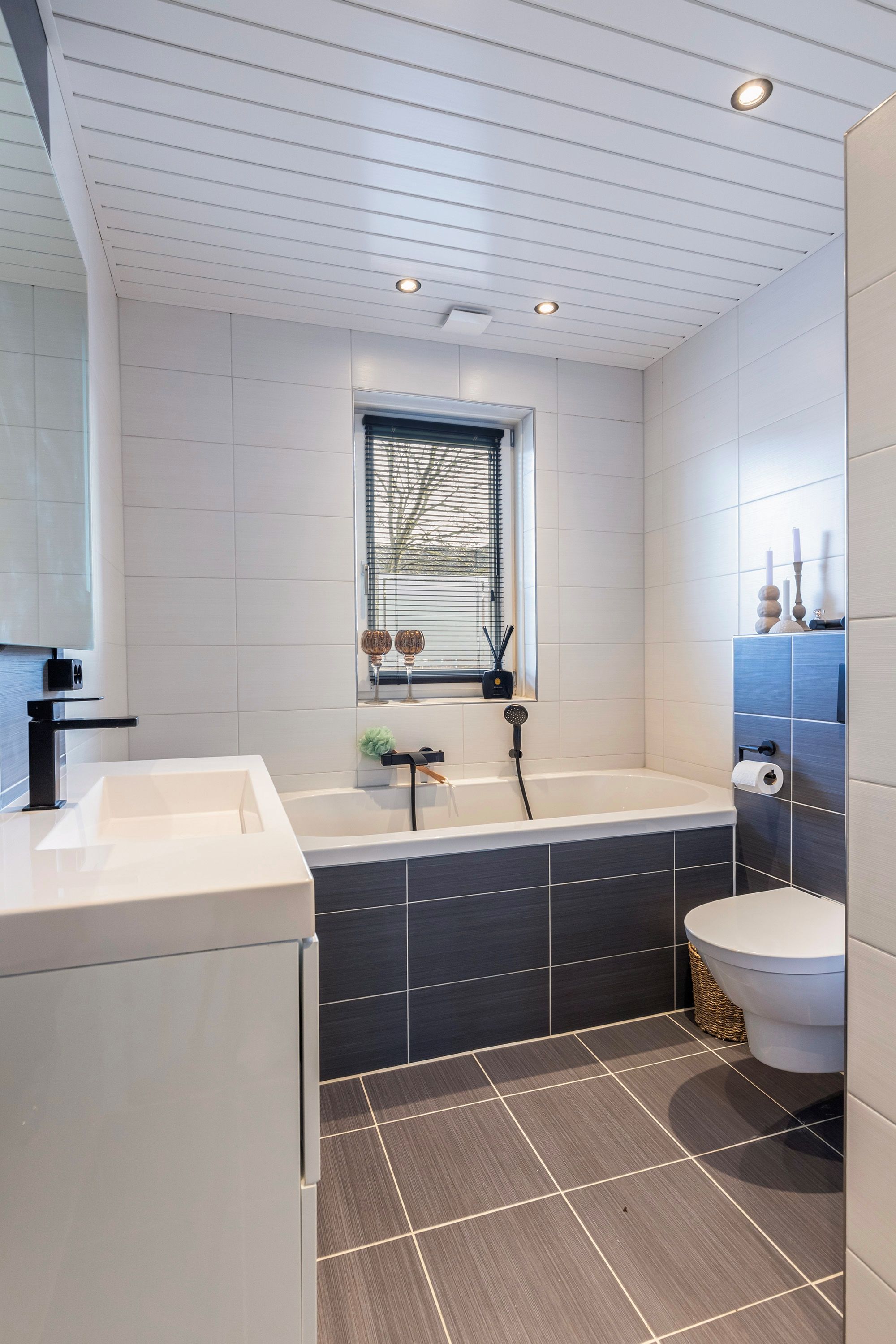 Luxury Semi-Detached Home with Swimming Pool in Apeldoorn — 36